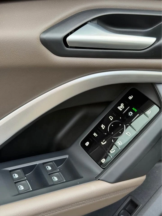2025 Audi FY Q5 - Image 3 of 9