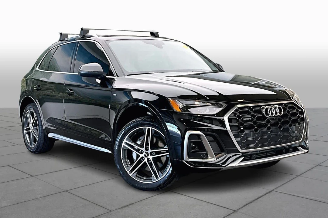 2025 Audi FY Q5 - Image 3 of 12