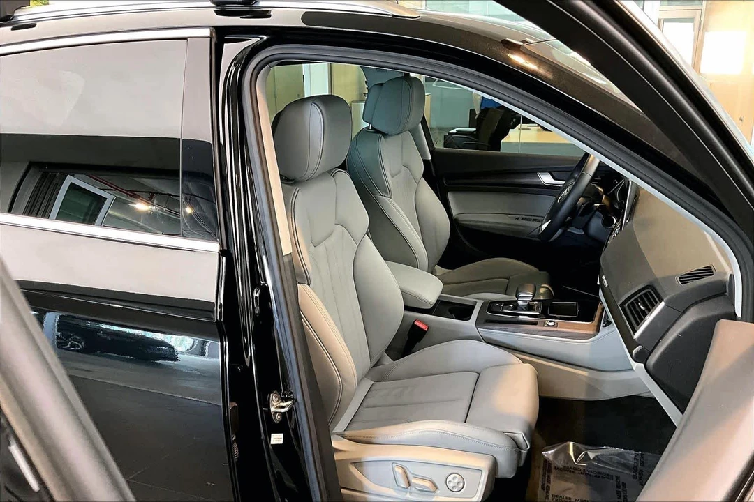 2025 Audi FY Q5 - Image 9 of 12