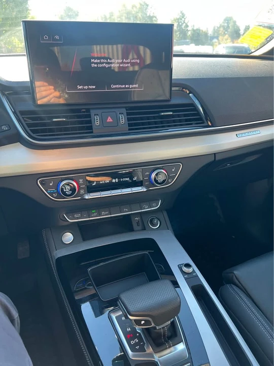 2025 Audi FY Q5 - Image 16 of 19