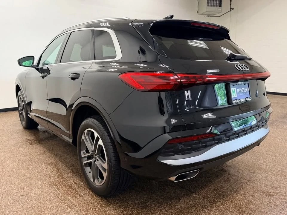 2025 Audi FY Q5 - Image 3 of 20