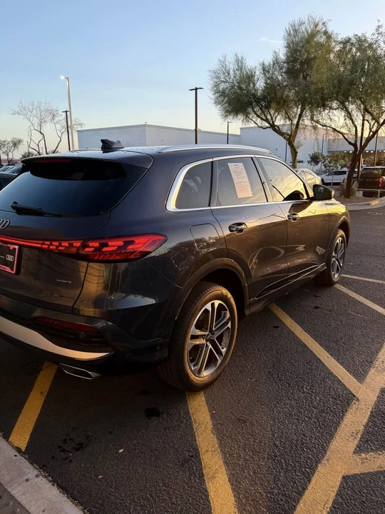2025 Audi FY Q5 - Image 3 of 3