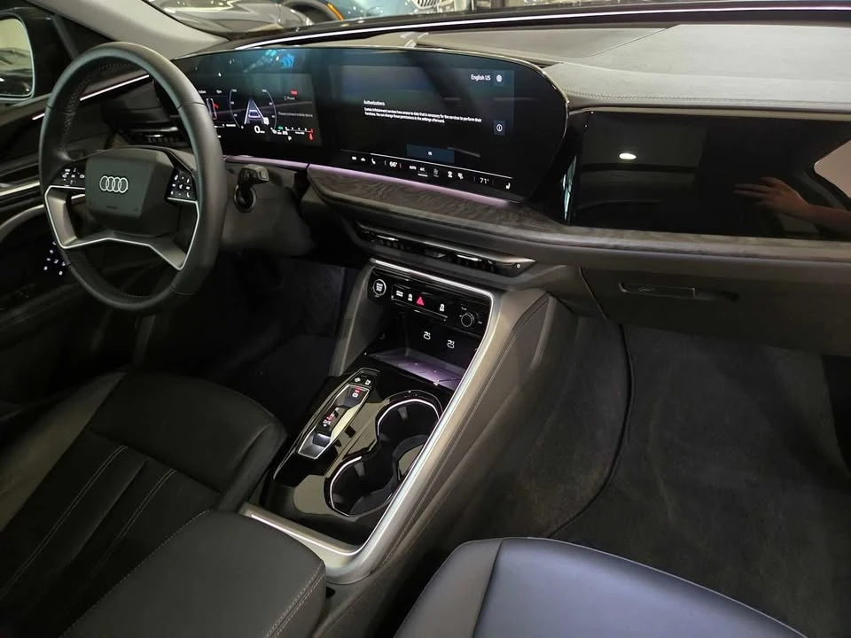 2025 Audi FY Q5 - Image 2 of 11