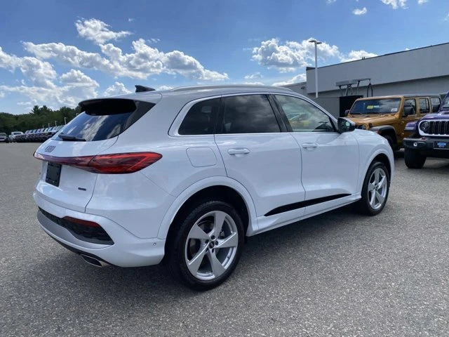 2025 Audi FY Q5 - Image 2 of 20