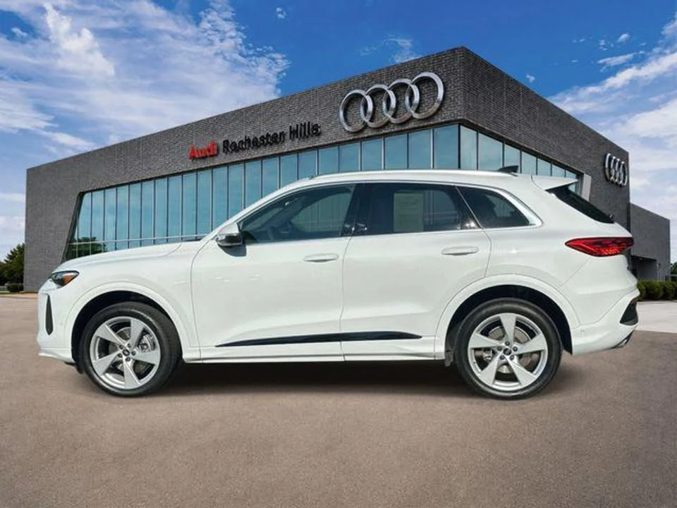 2025 Audi FY Q5 - Image 2 of 17