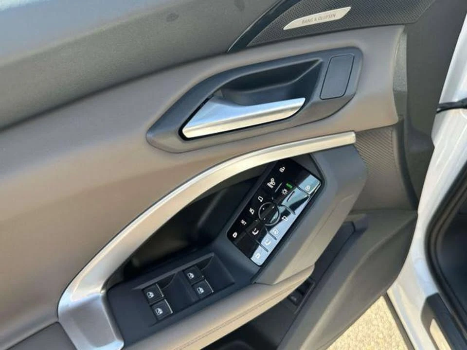 2025 Audi FY Q5 - Image 17 of 17