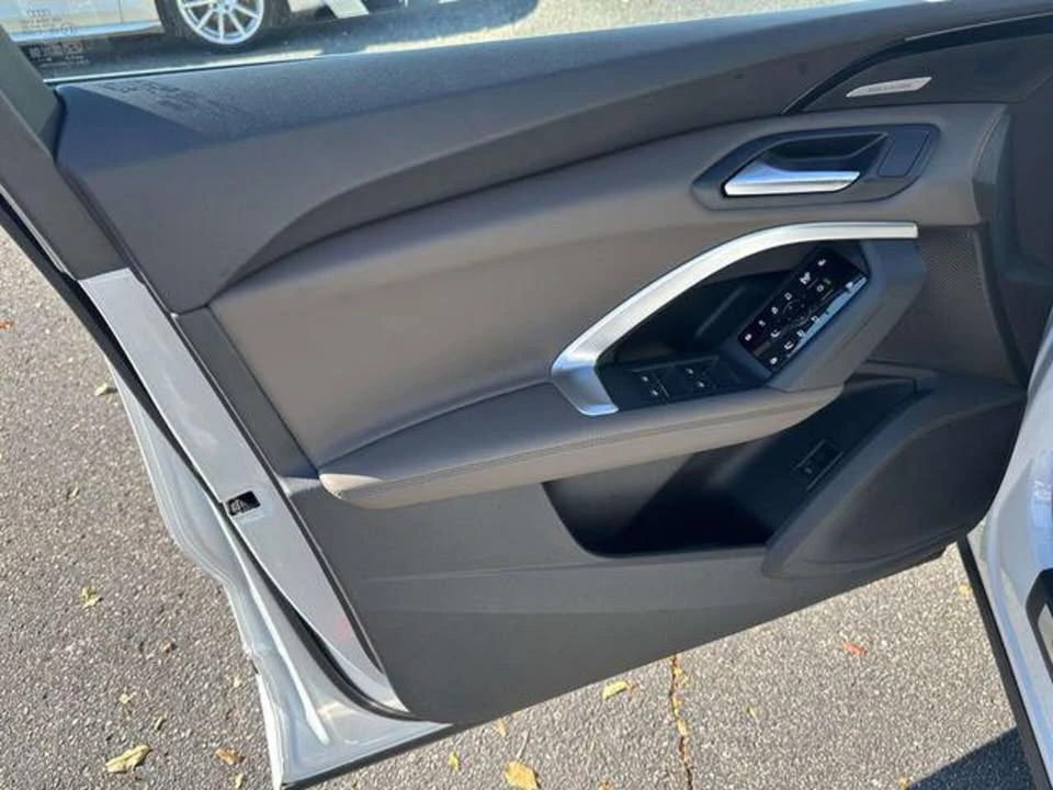 2025 Audi FY Q5 - Image 16 of 17