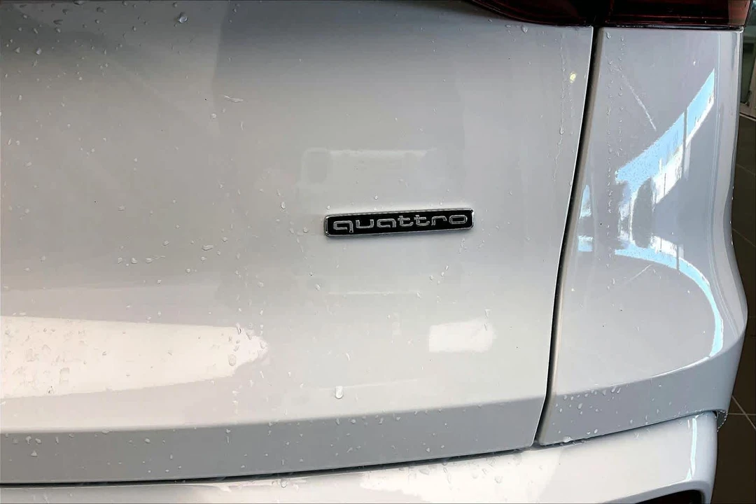 2025 Audi FY Q5 - Image 10 of 12