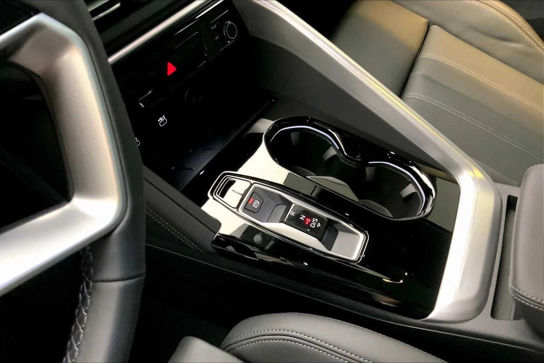 2025 Audi FY Q5 - Image 7 of 12