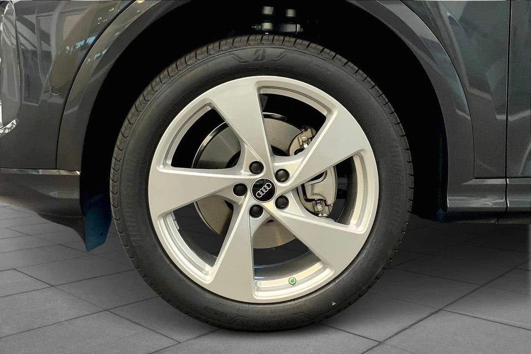 2025 Audi FY Q5 - Image 11 of 12