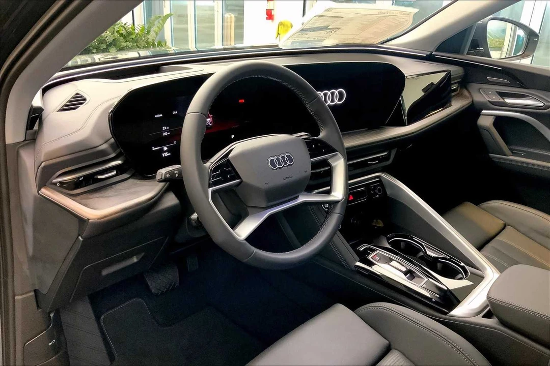 2025 Audi FY Q5 - Image 8 of 12