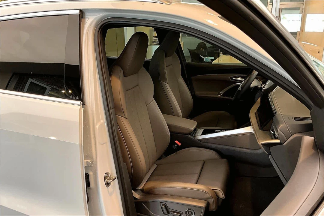 2025 Audi FY Q5 - Image 9 of 12