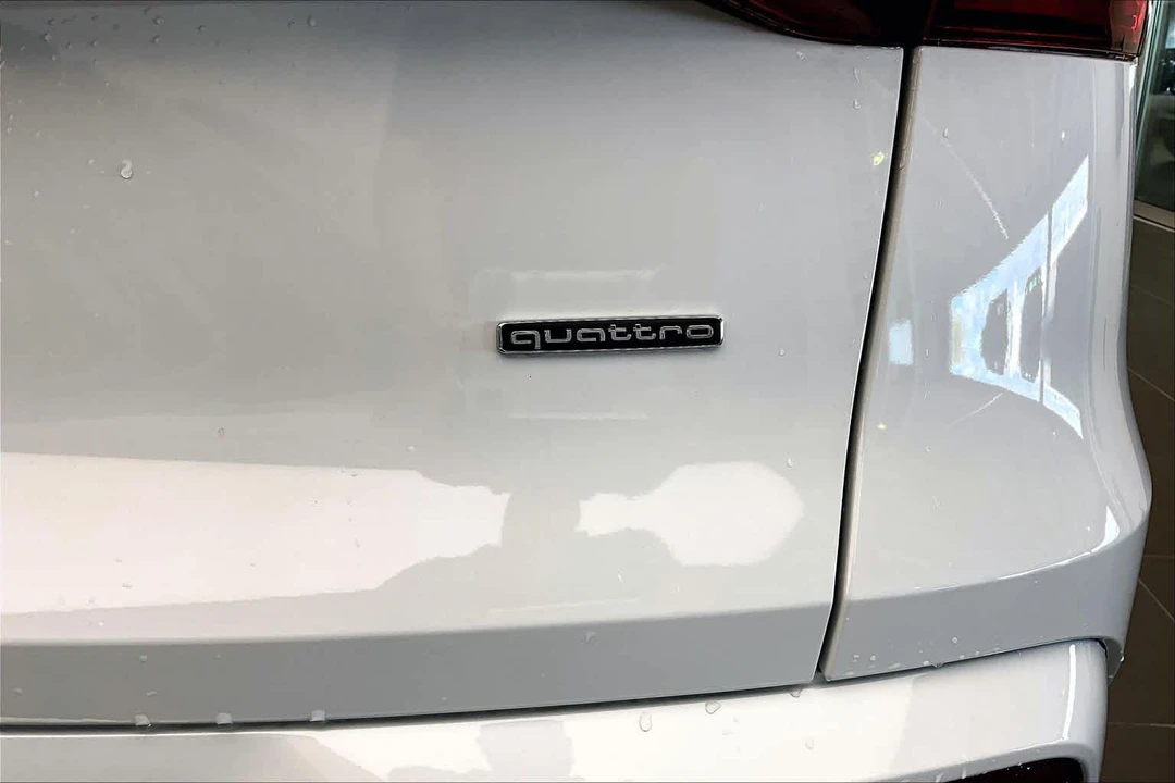 2025 Audi FY Q5 - Image 10 of 12