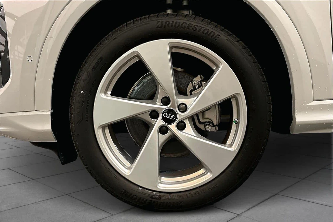 2025 Audi FY Q5 - Image 11 of 12
