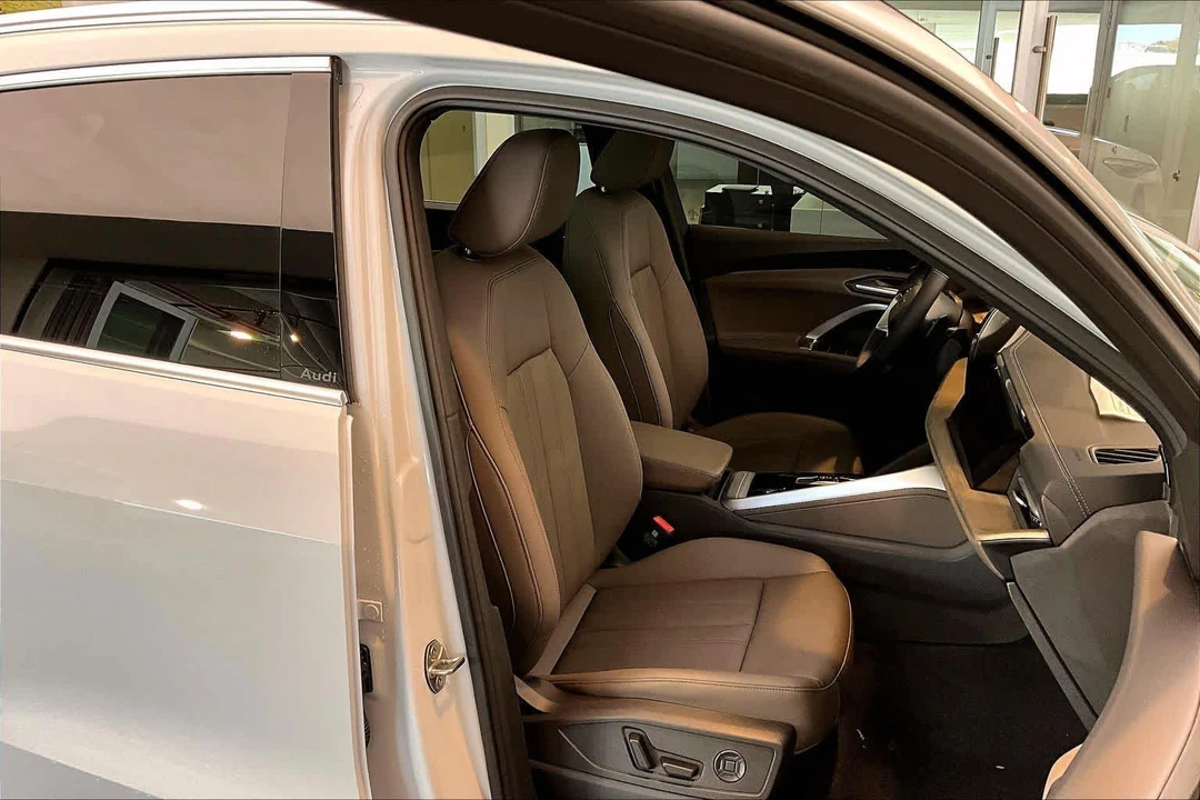 2025 Audi FY Q5 - Image 9 of 12