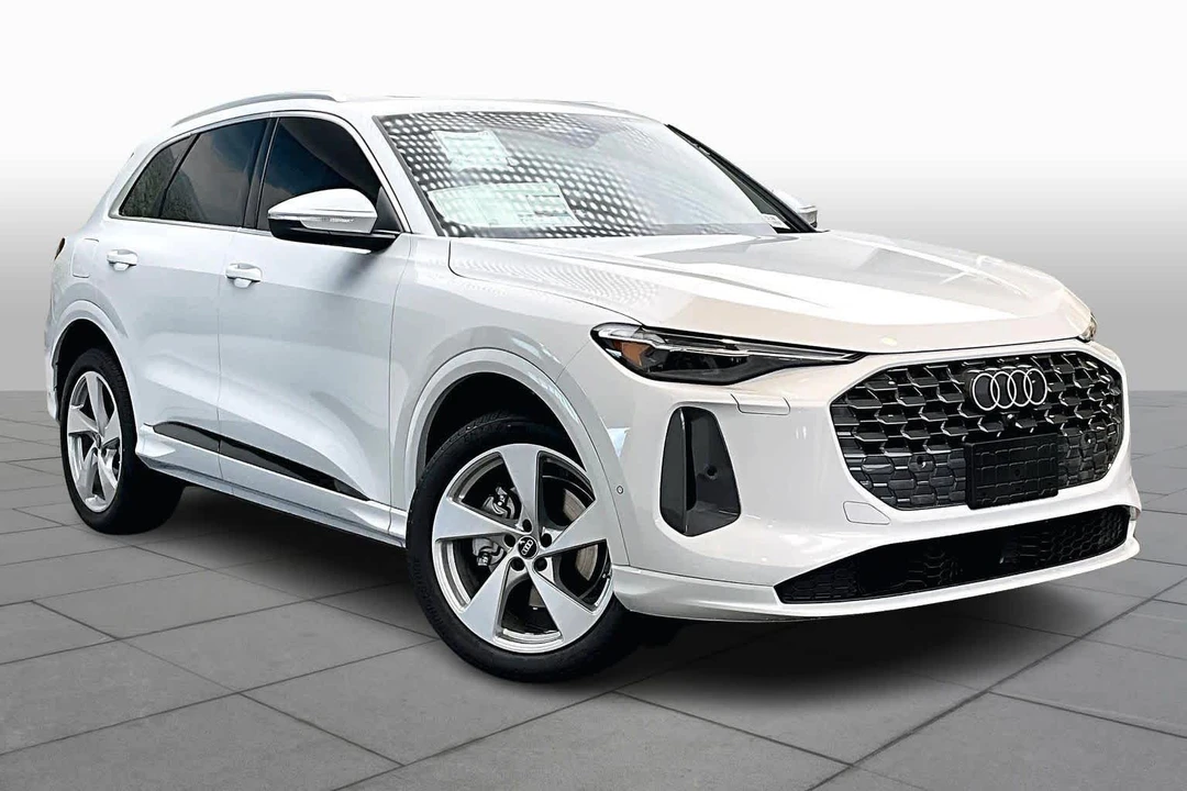 2025 Audi FY Q5 - Image 3 of 12