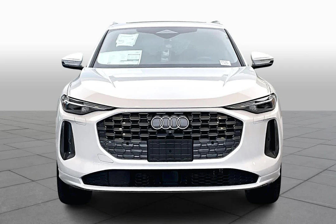 2025 Audi FY Q5 - Image 4 of 12