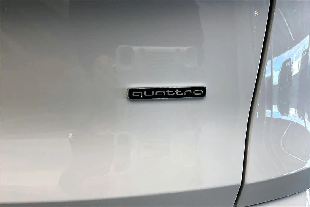2025 Audi FY Q5 - Image 10 of 12