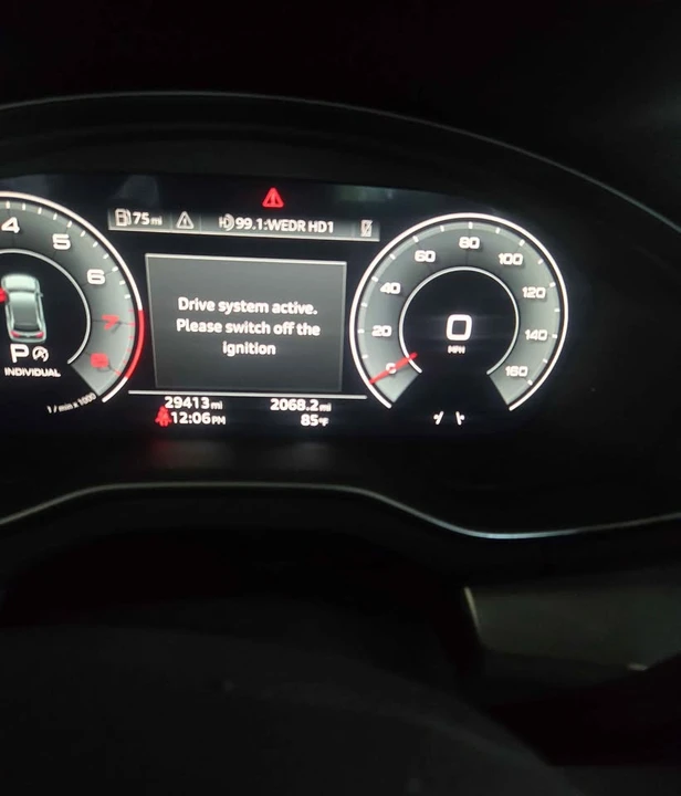 2025 Audi FY Q5 - Image 8 of 19