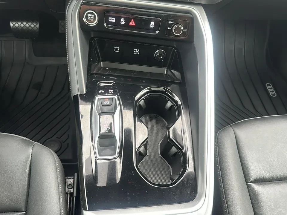2025 Audi FY Q5 - Image 13 of 20