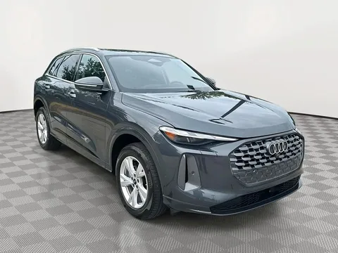 2025 Audi Q5 Premium quattro