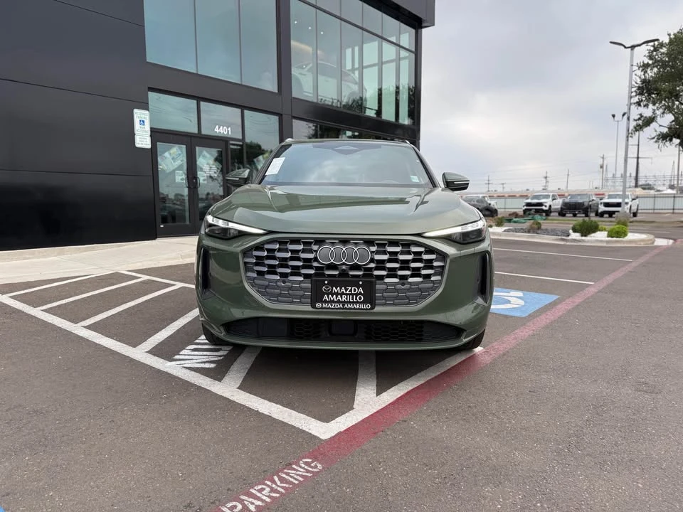 2025 Audi FY Q5 - Image 2 of 15
