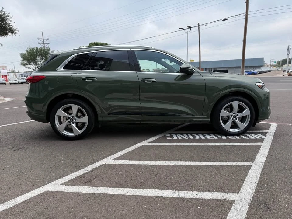 2025 Audi FY Q5 - Image 4 of 15