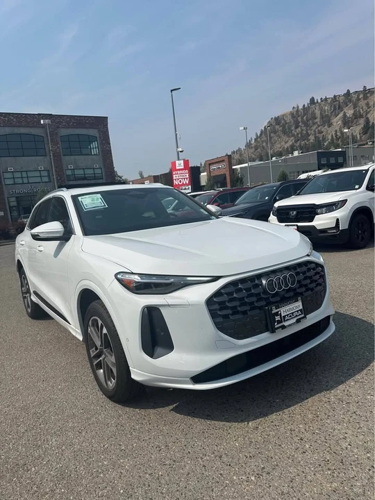 2025 Audi FY Q5 - Image 3 of 12