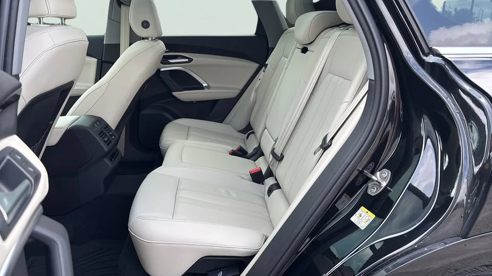 2025 Audi FY Q5 - Image 10 of 20
