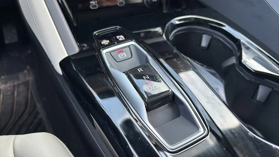 2025 Audi FY Q5 - Image 17 of 20