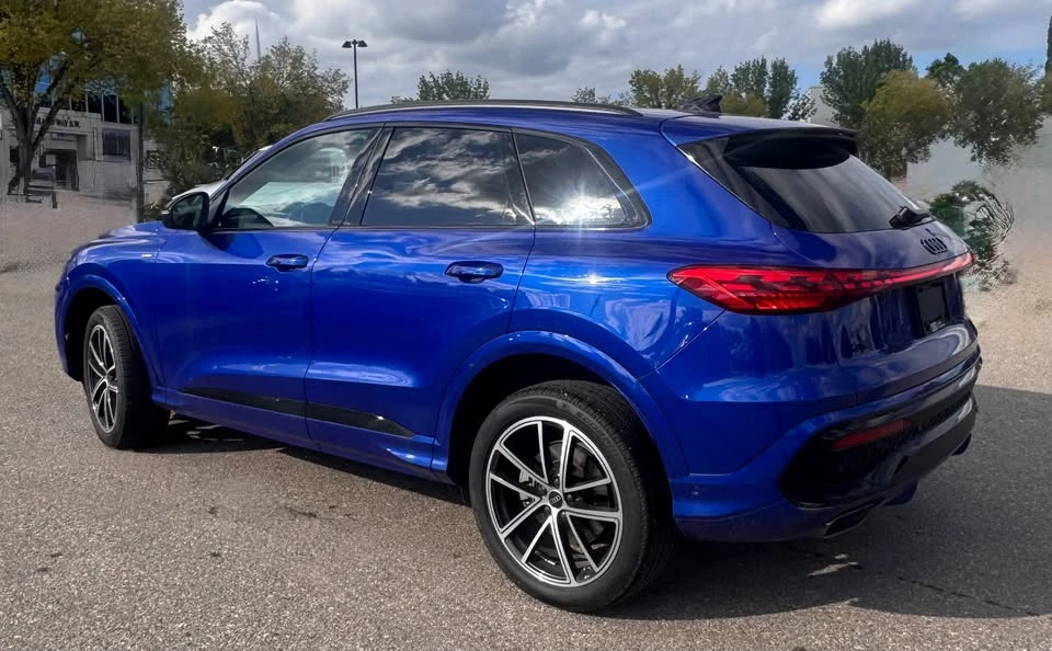 2025 Audi FY Q5 - Image 3 of 17