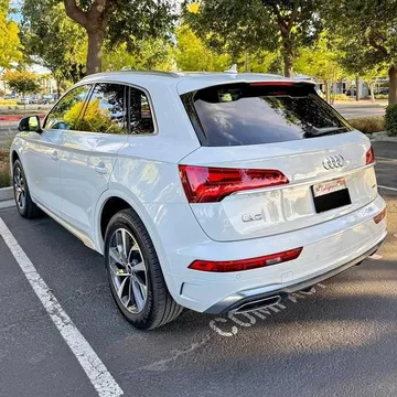 2025 Audi Q5 Quattro S Line Premium 45 TFSI