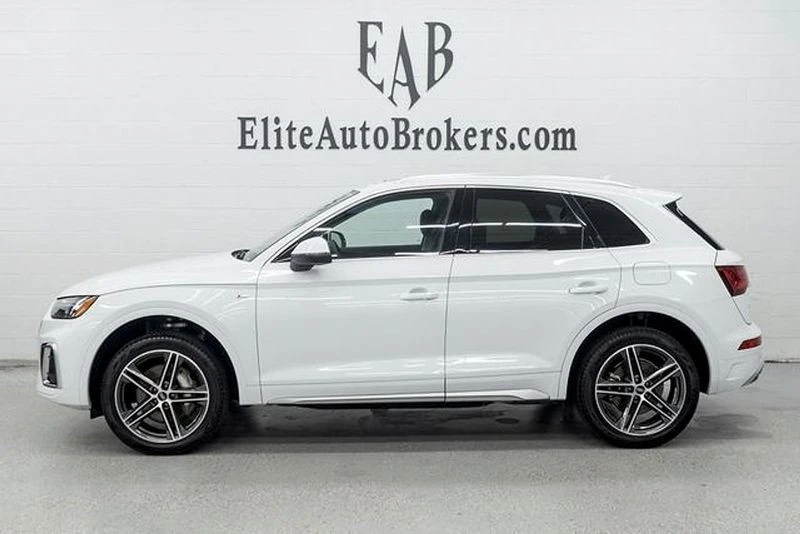 2025 Audi FY Q5 - Image 2 of 12