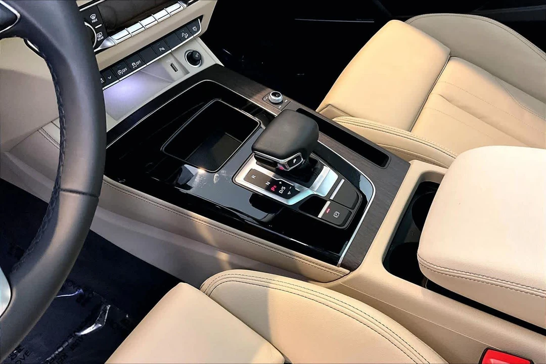 2025 Audi FY Q5 - Image 17 of 21