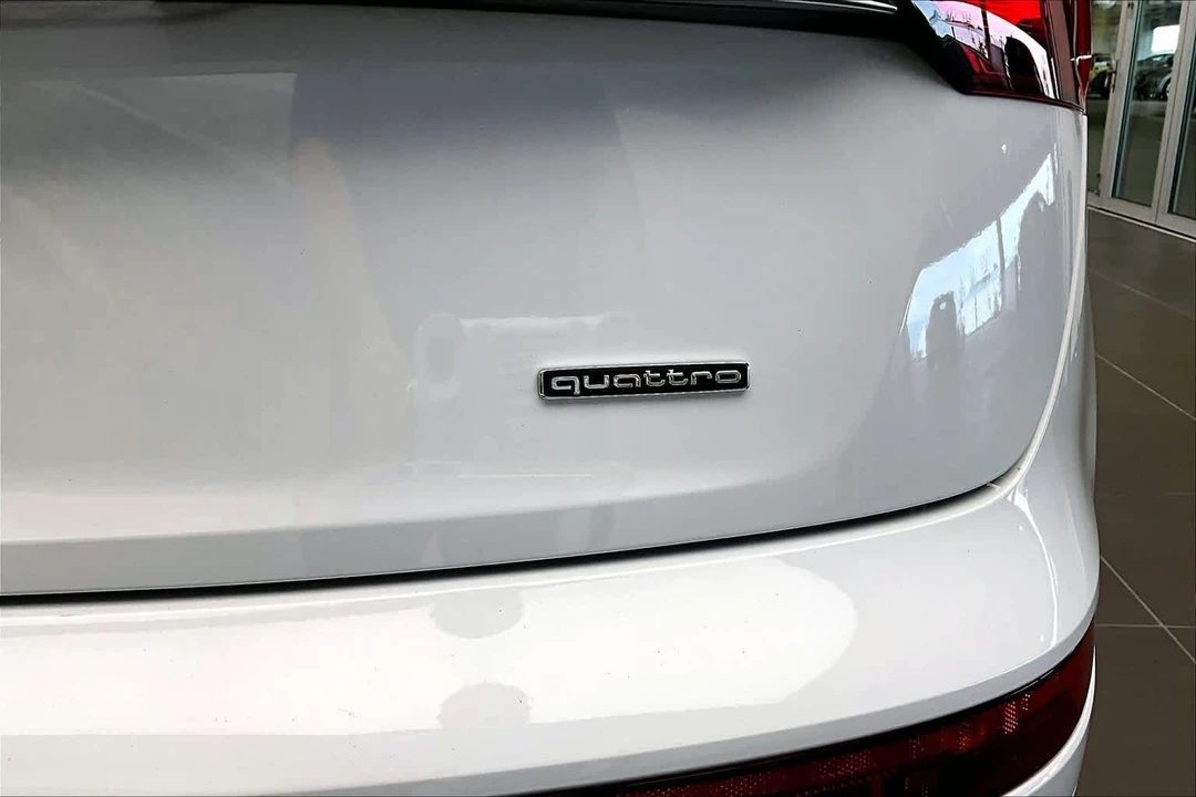 2025 Audi FY Q5 - Image 10 of 21
