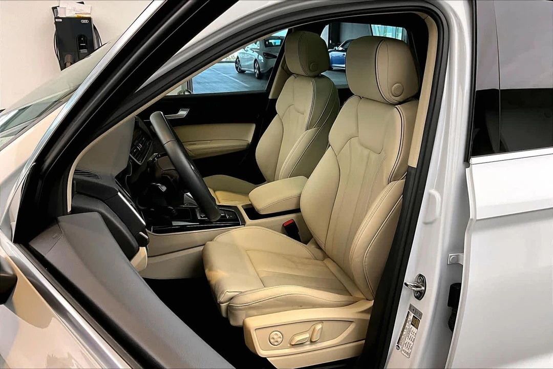 2025 Audi FY Q5 - Image 8 of 21