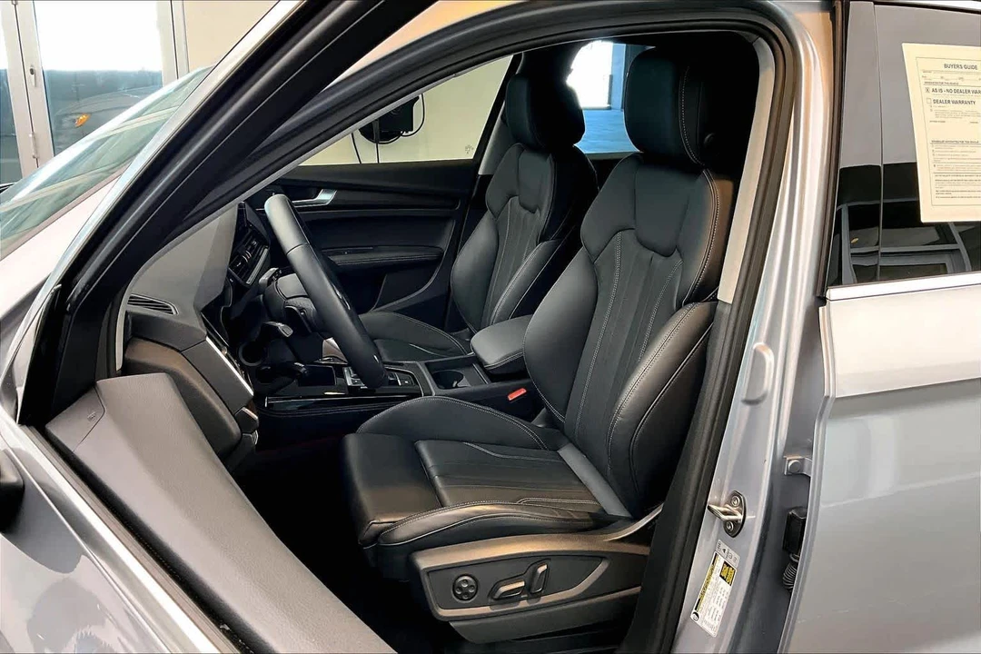 2025 Audi FY Q5 - Image 8 of 12