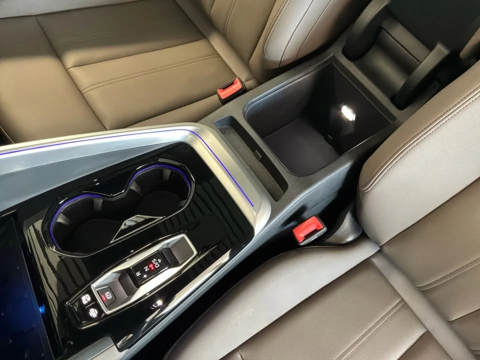 2025 Audi FY Q5 - Image 15 of 20