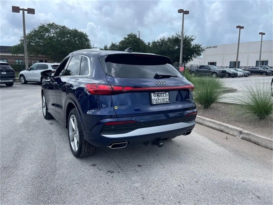 2025 Audi FY Q5 - Image 3 of 4