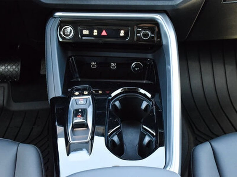 2025 Audi FY Q5 - Image 16 of 20