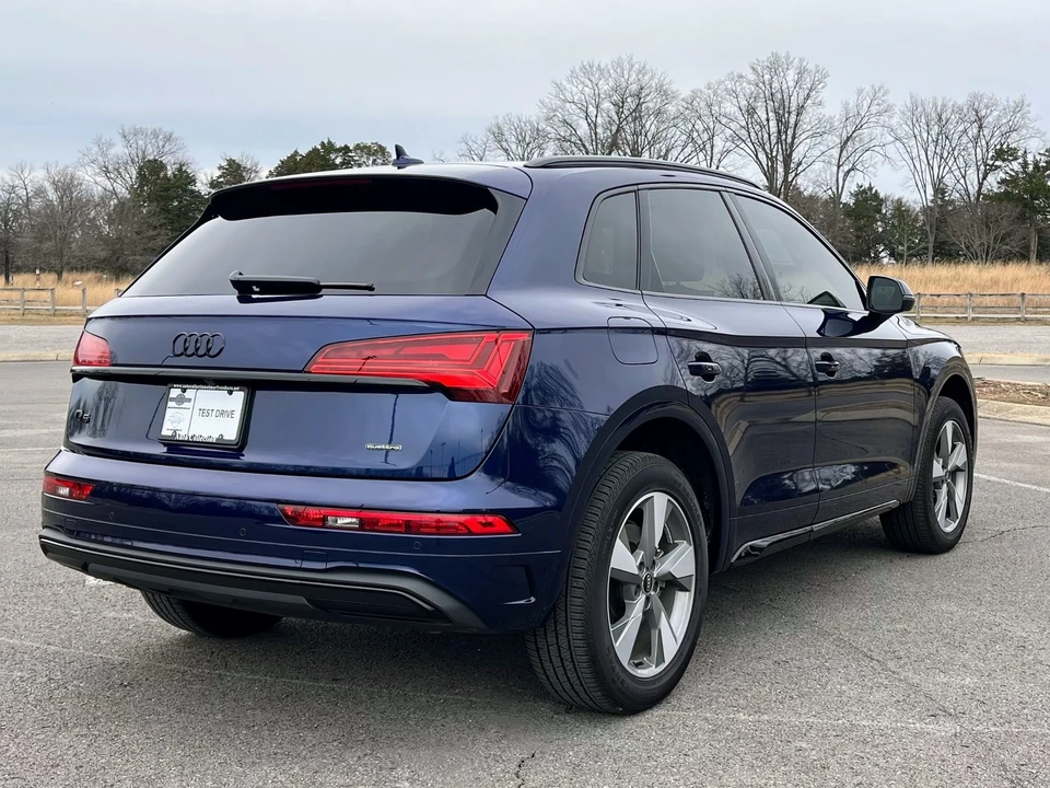 2025 Audi FY Q5 - Image 3 of 21