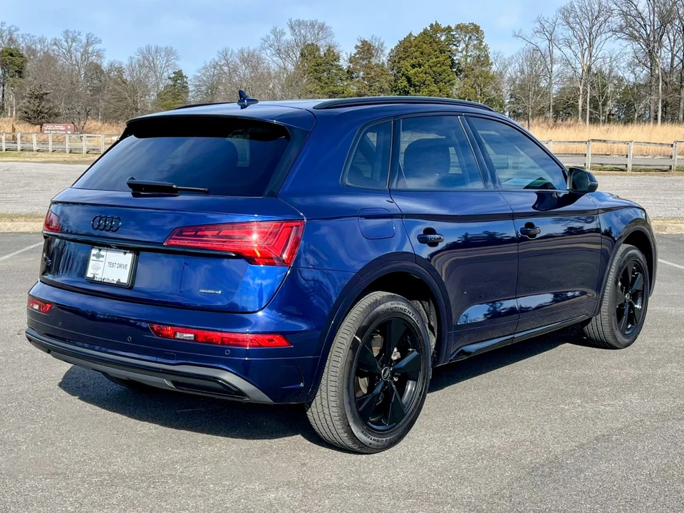 2025 Audi FY Q5 - Image 3 of 12