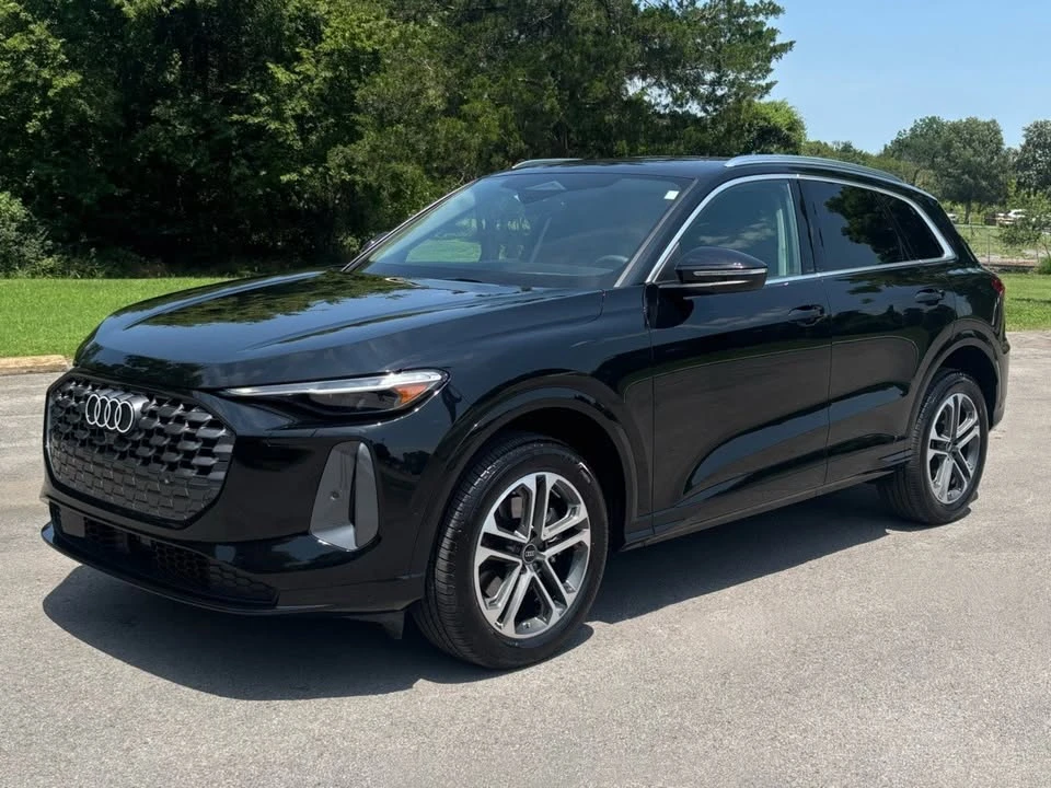 2025 Audi FY Q5 - Image 2 of 20