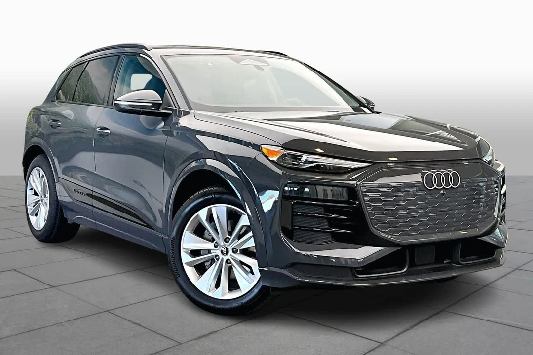 2025 Audi Q6 e-tron - Image 3 of 12