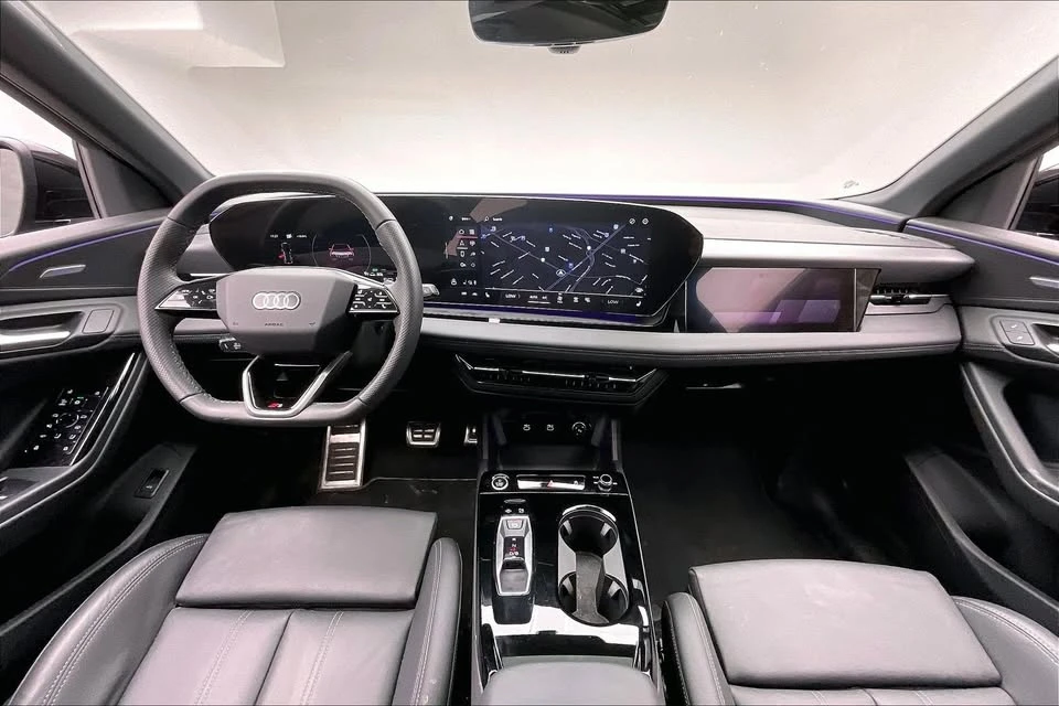 2025 Audi Q6 e-tron - Image 10 of 20