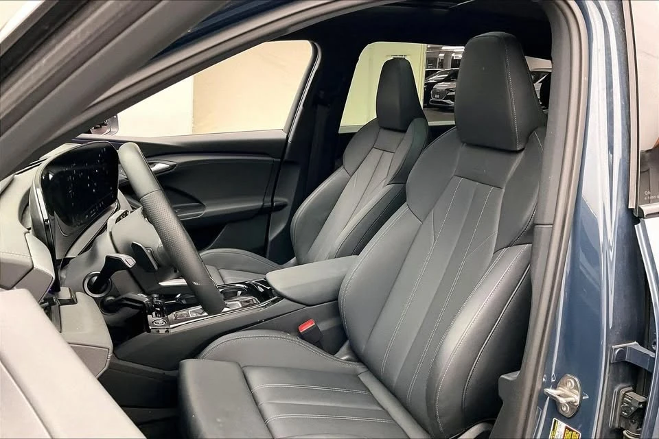 2025 Audi Q6 e-tron - Image 8 of 20