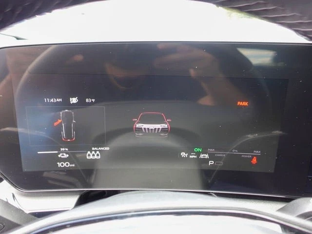2025 Audi Q6 e-tron - Image 13 of 20