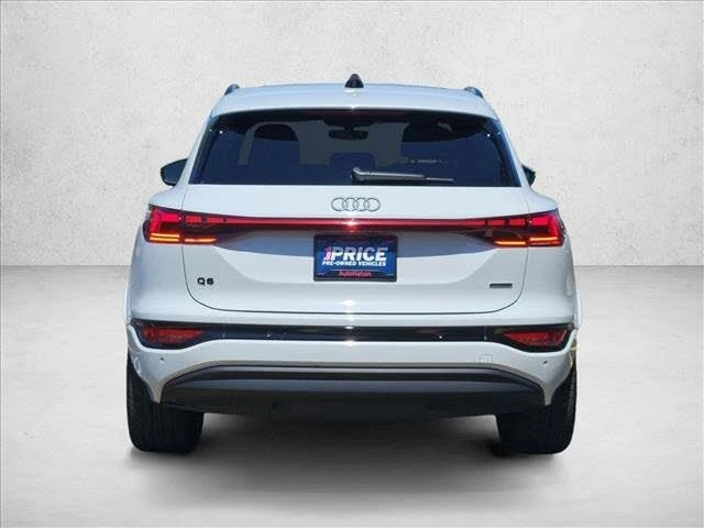 2025 Audi Q6 e-tron - Image 7 of 19