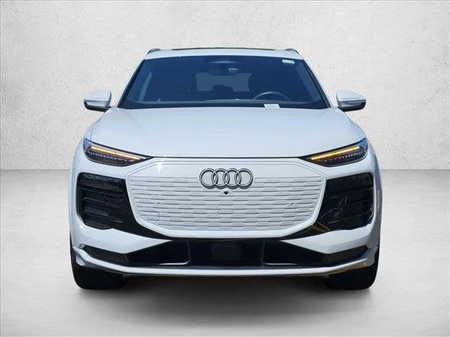 2025 Audi Q6 e-tron - Image 2 of 19