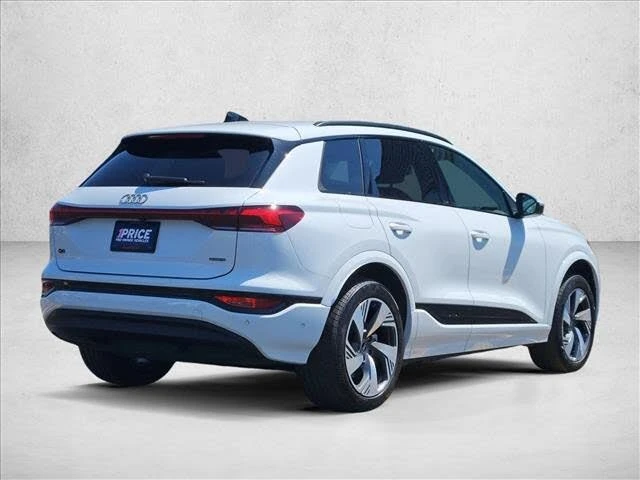 2025 Audi Q6 e-tron - Image 5 of 19